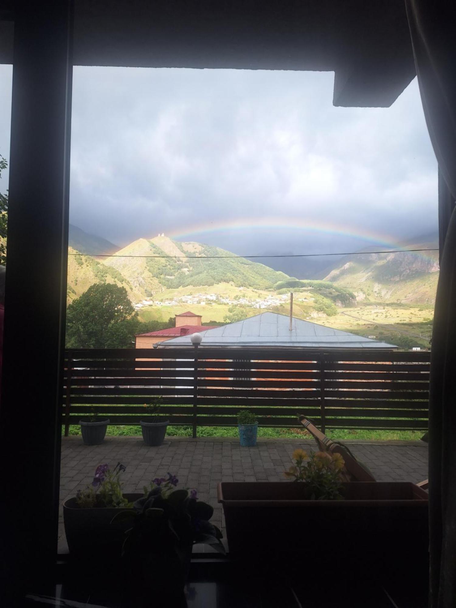 Best View Kazbegi ภายนอก รูปภาพ
